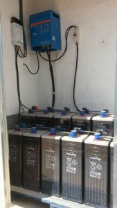 instalación baterias fotovoltaica aislada en Albaida